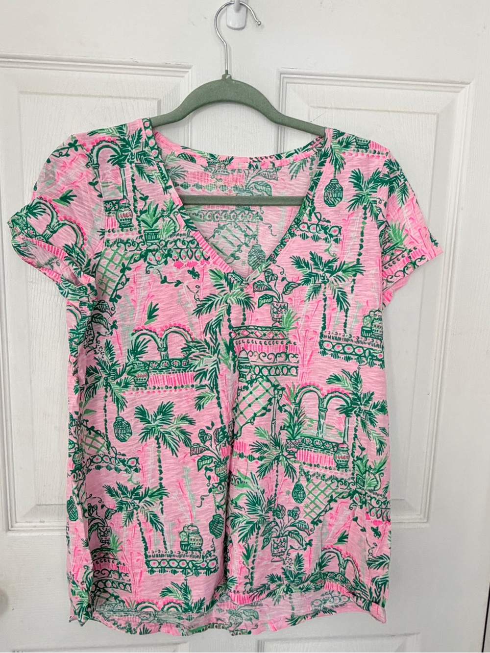 Lilly Pulitzer Pink V-Neck Palm Print Tee